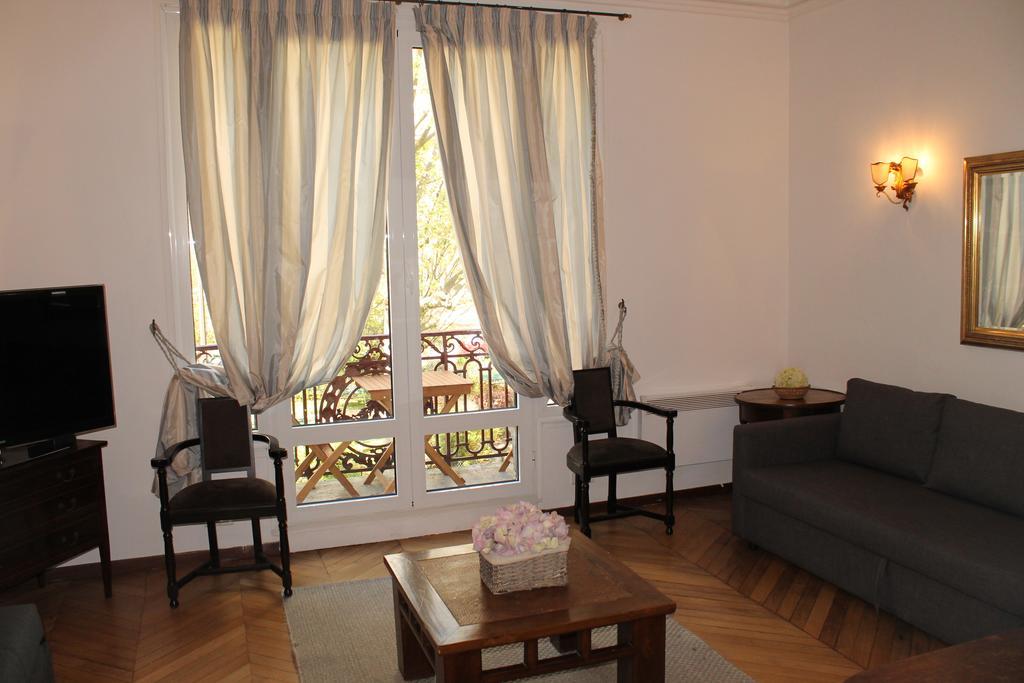 Mithouard Apartments Párizs Kültér fotó
